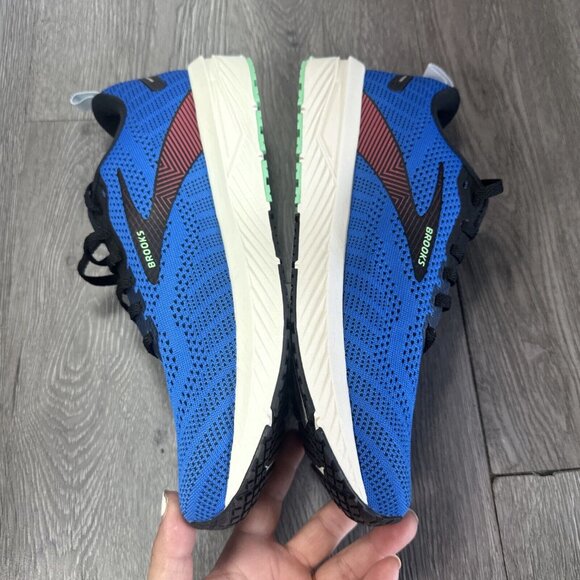 Size 9 - Brooks Revel 6 Blue Running Shoe Men SAMPLE main image 7